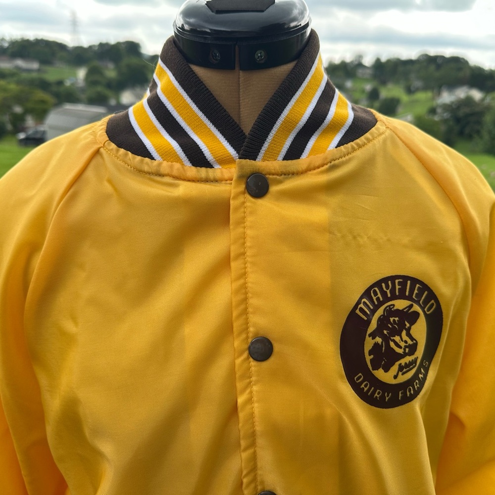 Vintage Mayfield Milk jacket windbreaker. Yellow and brown. Size M. Mean/unisex - Picture 9 of 10